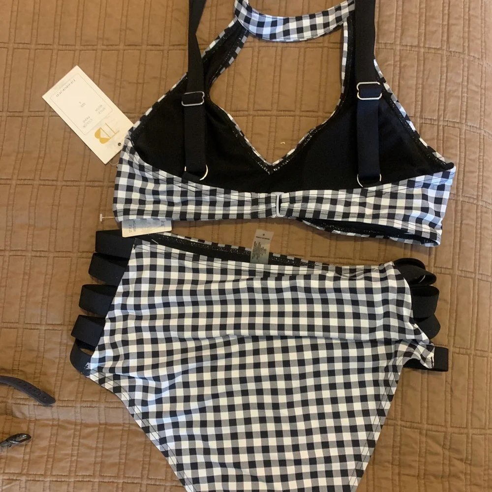 Brand new Size small TiniBikini - Picture 5 of 11